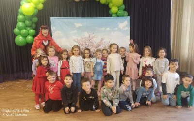 “Баба Марта бързала, мартенички вързала”